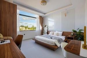 Nelly Dalat Hotel