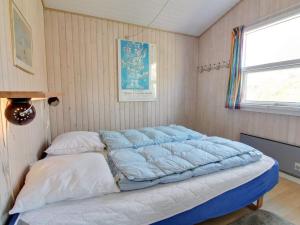 Holiday Home Vika - 600m from the sea by Interhome