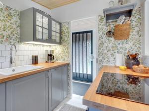 Holiday Home Enia - 870m from the sea by Interhome