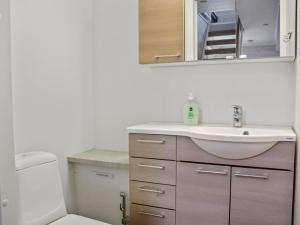 Holiday Home Pikkuhukka by Interhome