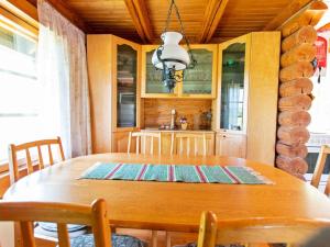 Holiday Home Heinäsorsa by Interhome