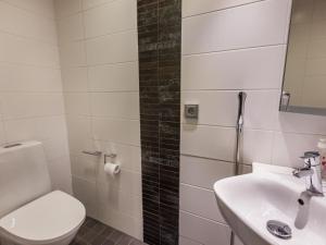 Holiday Home Karhunkieppi 11b by Interhome