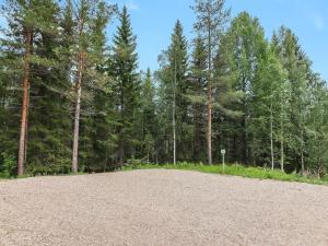 Holiday Home Taukotuli 4 paritalon alakerta by Interhome
