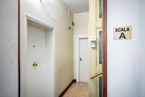 YD Bright 2 Bedrooms, Equipped Kitchen