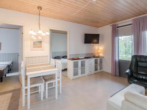 Holiday Home Loma-koli 6 by Interhome