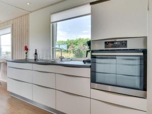 Holiday Home Kris - 200m from the sea by Interhome