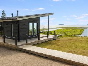 Holiday Home Merilänranta by Interhome
