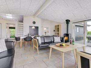 Holiday Home Finja - 500m from the sea by Interhome