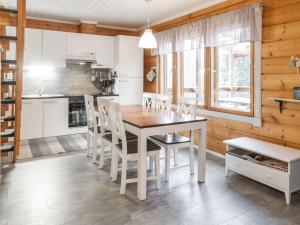 Holiday Home Vuokatin alma by Interhome
