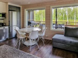 Holiday Home Himoksen keiju 2 by Interhome