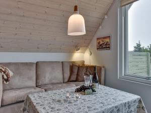 Holiday Home Hinz - from the sea by Interhome