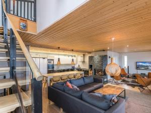 Holiday Home Holy rock by Interhome