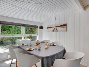 Holiday Home Sanni - 1-6km from the sea by Interhome