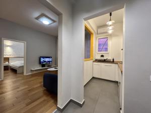 Amazing Apartment Central!