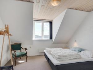 Apartment Nermin - 300m from the sea by Interhome