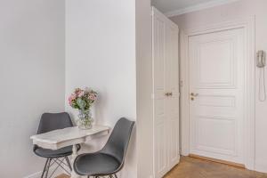 Unique apartment in the old town STHLM