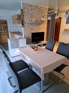 Wasgauer Felsen und Seenland