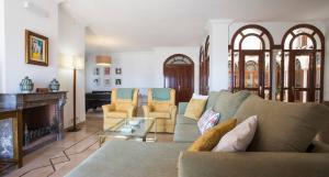 Villa with sea views in the heart of Malaga