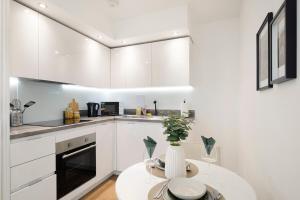 New-Build 1-Bed Apartment in Luton