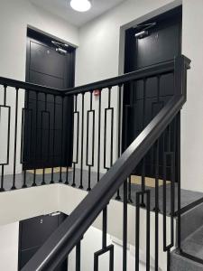 Velvet Escape - Relax & Comfort