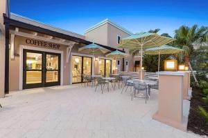 Marvel Game Room w Private pool in Family Resort!