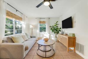 Cottage 2 on Penn - With Pool