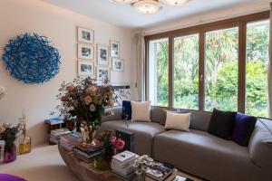Luxurious 5-Bedroom Villa with Private Pool in Forte dei Marmi