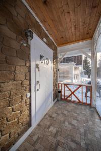 Freeman-1 триповерховий будинок для 12гостей