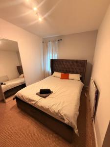 Perfect House for Group Getaways - Sleeps 14 - 4BR