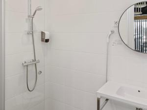 Holiday Home Eerikkilä lomahuoneisto 64 by Interhome