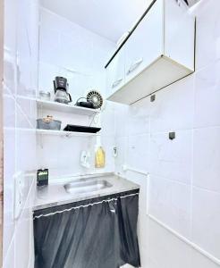 Apto do lado do Metrô Cinelândia