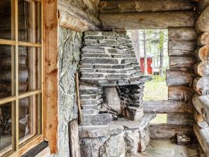 Holiday Home Lumikenttien kutsu by Interhome