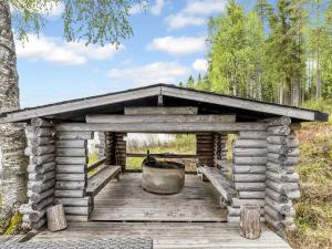 Holiday Home Lumikenttien kutsu by Interhome