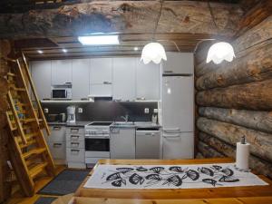 Holiday Home Kaukonkelo by Interhome