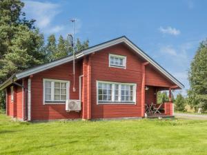 Holiday Home Mansikkaranta 1 by Interhome