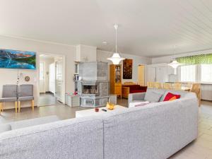 Holiday Home Koivuniemi by Interhome