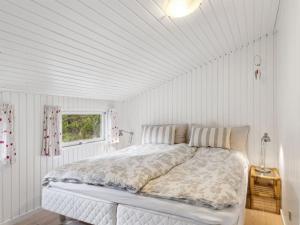 Holiday Home Jannike - 150m from the sea by Interhome