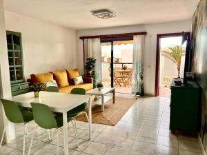 Apartamento vista parcial mar en Tenerife Sur