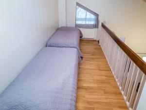 Holiday Home Point vale 2 as 5 by Interhome