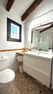 Horizonte Villa avec piscine pool house et vue sur la montagne