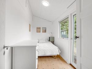 Holiday Home Vangel - 350m from the sea by Interhome