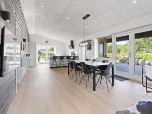 Holiday Home Harri - 400m from the sea by Interhome