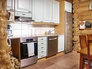 Holiday Home Kilpis-arkki by Interhome