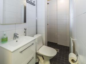 Holiday Home Kelloselkä b by Interhome