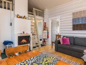 Holiday Home Pankkotupa 7 b by Interhome