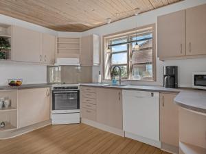 Holiday Home Antine - 400m from the sea by Interhome