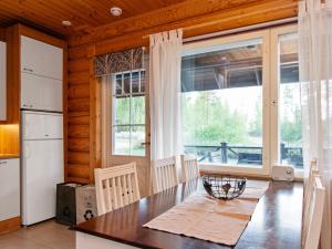 Holiday Home Karhu by Interhome