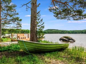 Holiday Home Hanhenpesä by Interhome