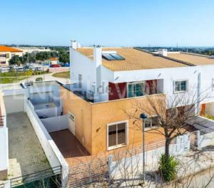 LG3 House Moncarapacho