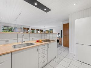 Holiday Home Åsemarie - 500m to the fjord by Interhome